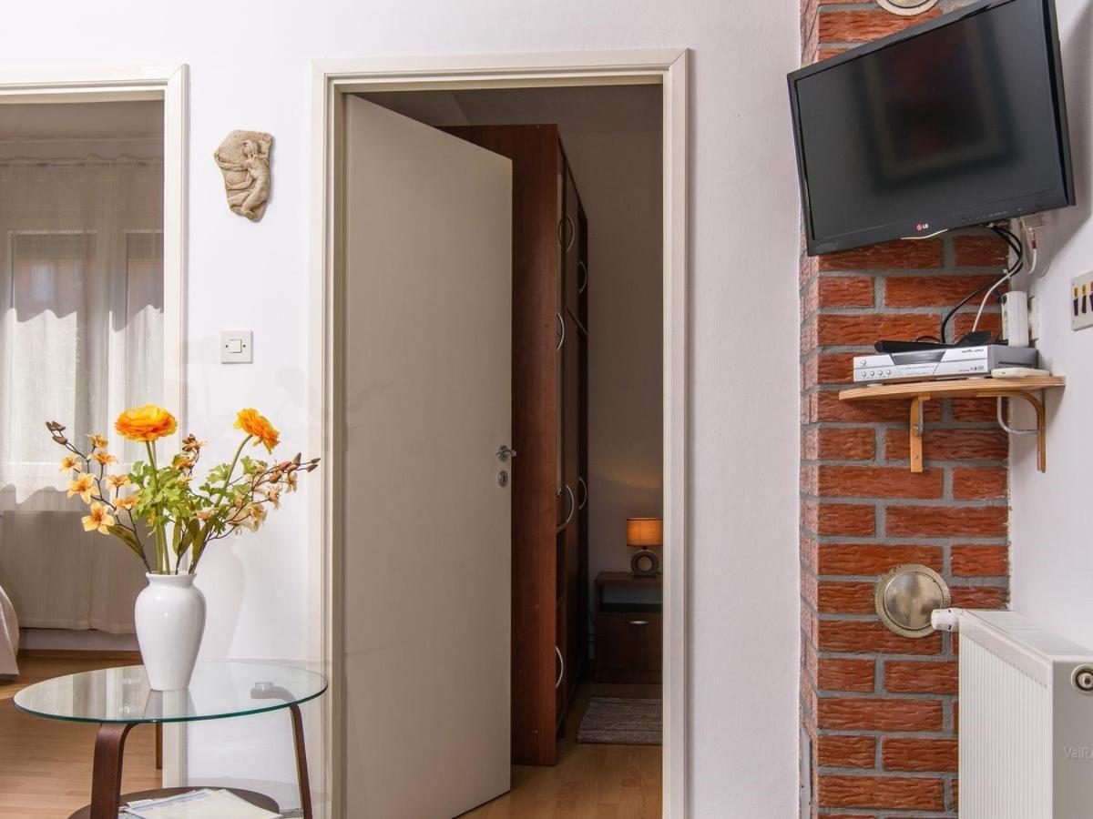 Apartments Beba - Peaceful Location Trogir Zewnętrze zdjęcie