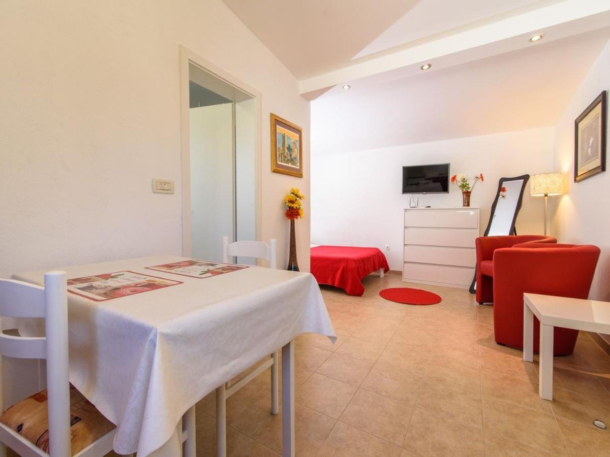 Apartments Beba - Peaceful Location Trogir Zewnętrze zdjęcie